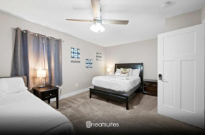 Family Home and Comfort 2 Min to Ark 4 bdrm